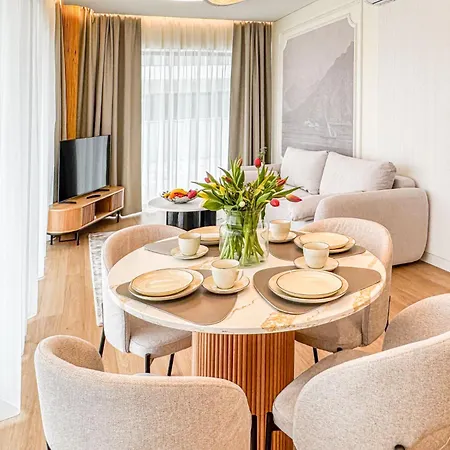 Apartment Vacationclub - Marina 6 *
